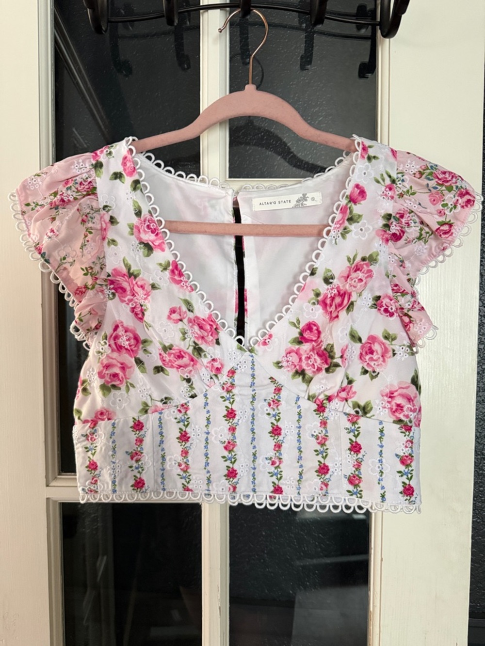 Altar'd State Pink and White Floral Crop Top